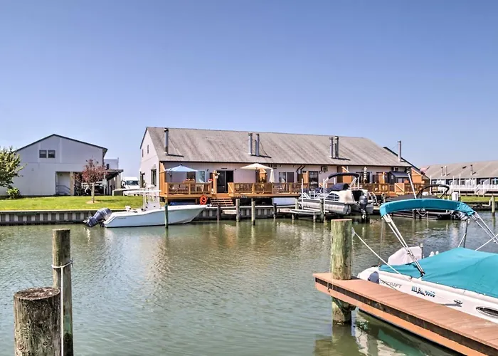 Pool Access, Near Beach! Waterfront Ocean Gem Holiday home Ocean City