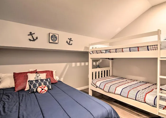 Pool Access, Near Beach! Waterfront Ocean Gem Ocean City