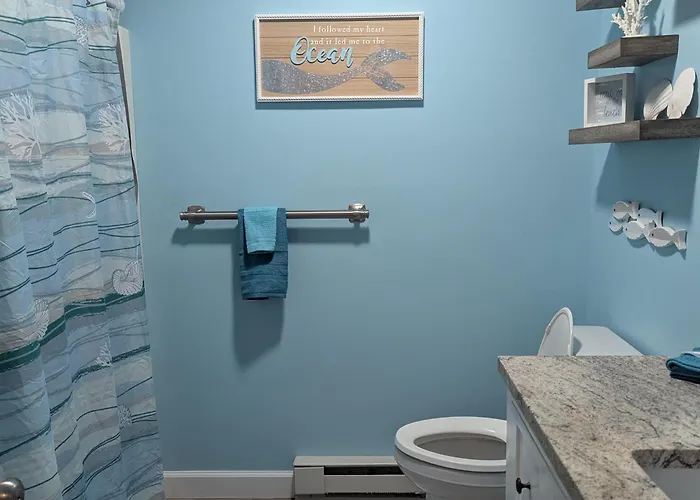 Pool Access, Near Beach! Waterfront Ocean Gem * Ocean City